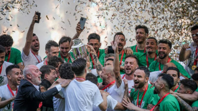 Şampiyon Bursaspor’un 3.Lig’e veda günü; İzmir’de son tango!