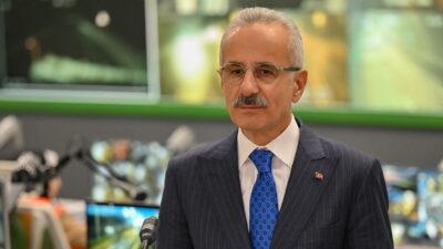 Bakan Uraloğlu, GSM operatörleriyle bir araya geldi