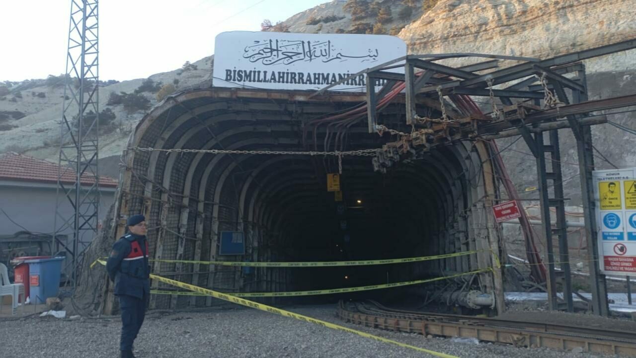 Maden ocağında göçük: 14 yaralı