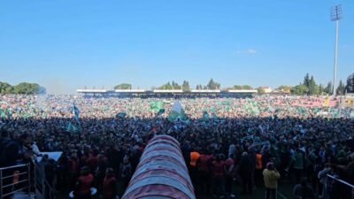 Bursaspor’da şampiyonluk kupasını kaldıracak isim belli oldu