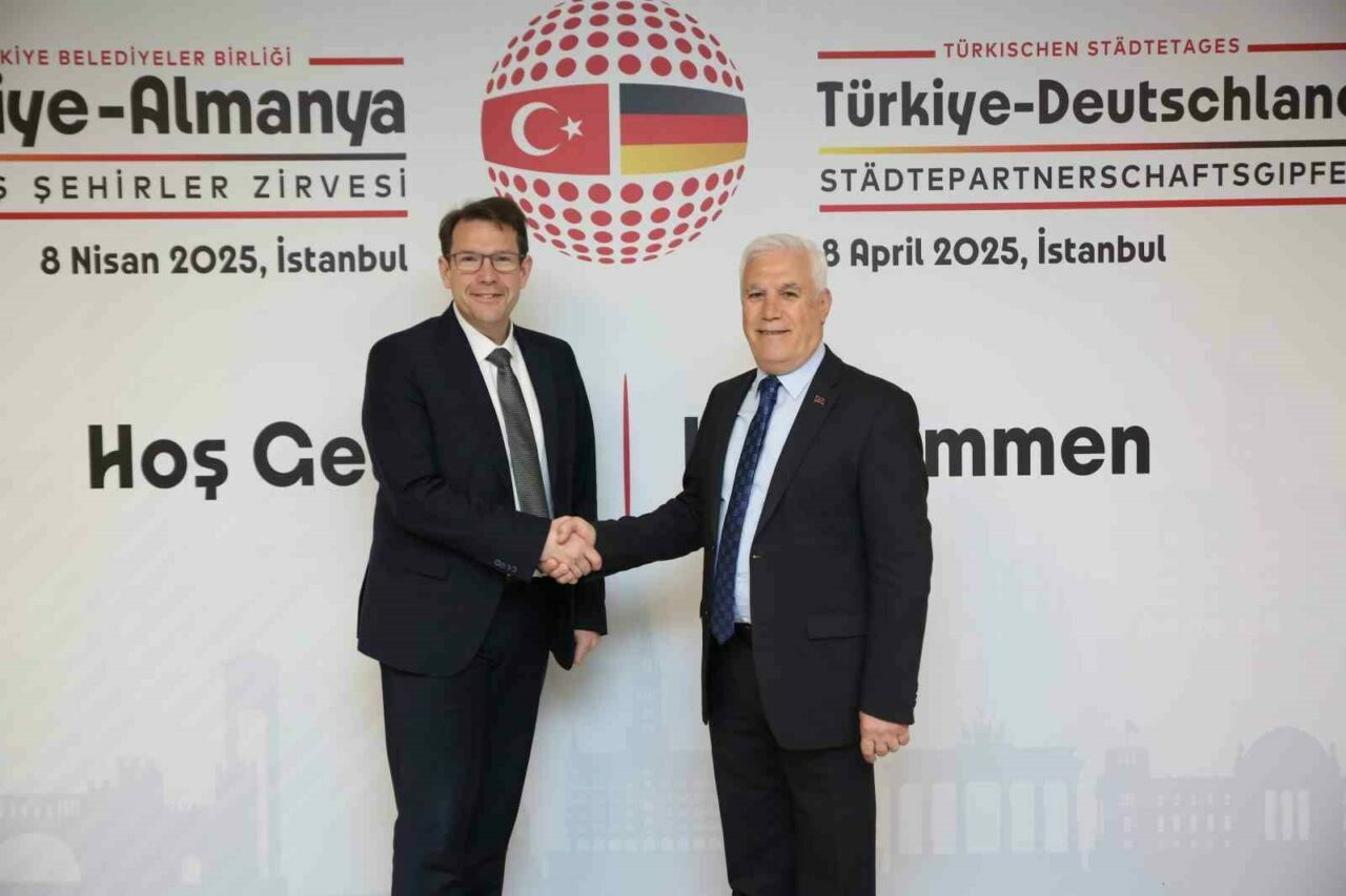 Başkan Bozbey’den uluslararası zirvede personel değişim önergesi