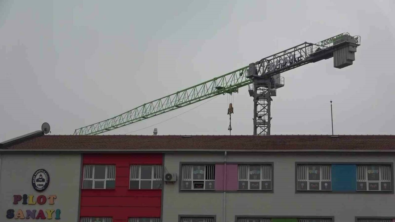 Bursa’da veliler isyanda! 2 yıldır çocuklara tehlike saçıyor