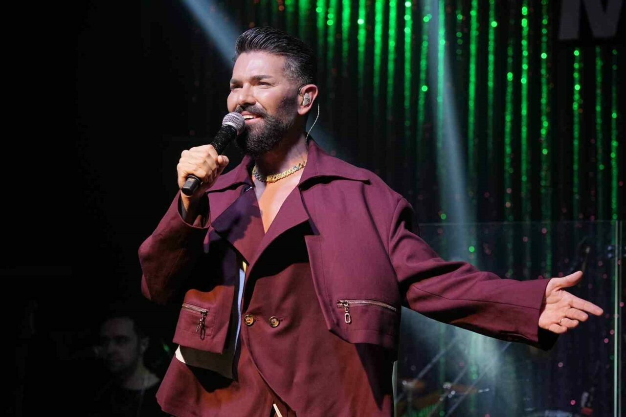 Bursa’da Mehmet Çevik’le bayram coşkusu