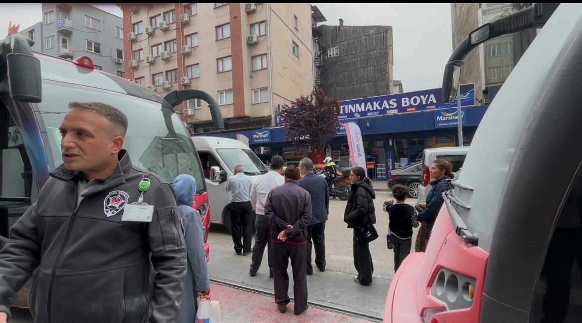 Bursa’da yangın paniği! Tramvayda korku dolu anlar