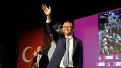 CHP’de olağanüstü kurultay günü: Özgür Özel tek aday