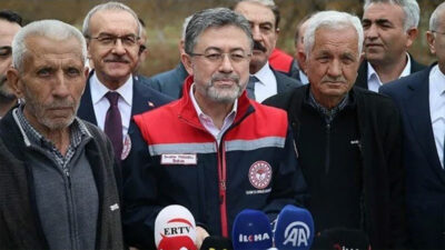 Bakan Yumaklı: “Tarihin en büyük don olaylarından biri”