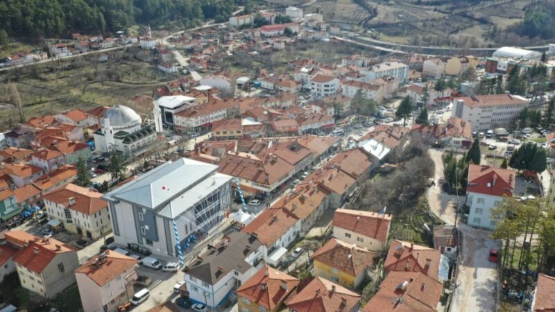 Olay Gazetesi Yazarı İhsan Aydın, Keles Muhtarlar Derneği'nde yaşanan son