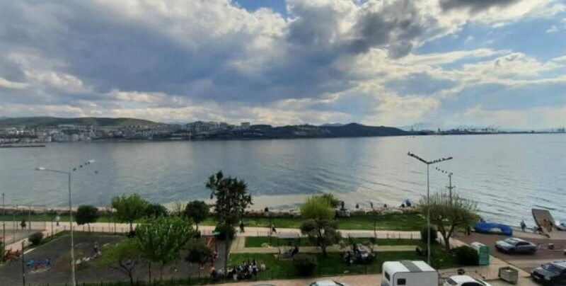 Bursa sahillerine kabus geri döndü Olay Gazetesi Yazarı Ahmet Emin Yılmaz, Gemlik Körfezi'nde yeniden ortaya