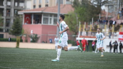 5 sezonda 5 şampiyonluk! Bursaspor’la tarihe geçti…