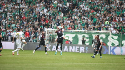Bursaspor’un tarihine geçen futbolcu; Bütün liglerde oynayan tek isim…