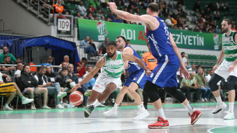 Bursaspor potada yenilgiye abone oldu! Bursaspor Yörsan, Onvo Büyükçekmece karşısında varlık gösteremezken arka arkaya 4.