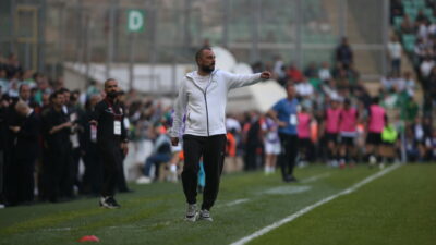 Bursaspor’un hocası Adem Çağlayan’ın Bursa uğuru