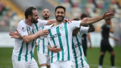 Bursaspor’dan yeni forma kararı!