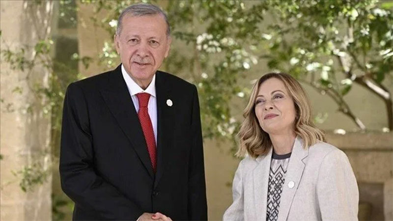Cumhurbaşkanı Recep Tayyip Erdoğan'ın salı günü İtalya'ya günübirlik bir ziyaret