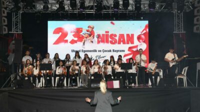 Osmangazi’de Gençlik Orkestrası ve Korosu’ndan 23 Nisan konseri