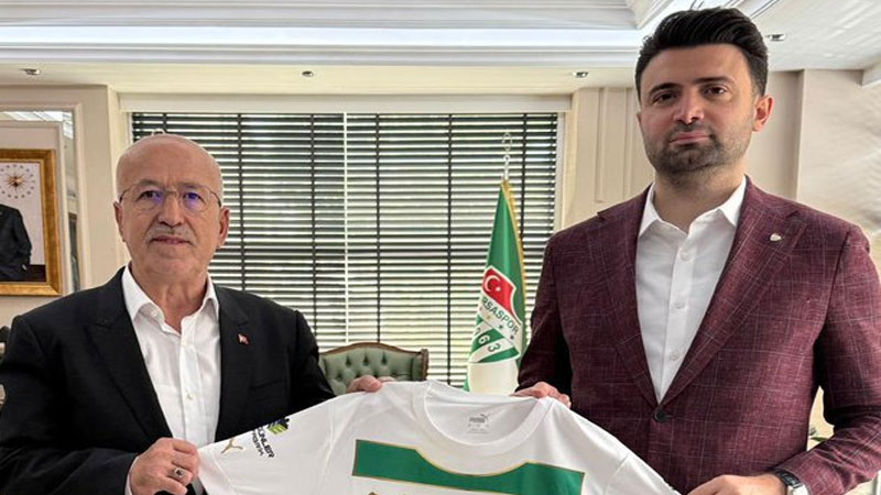 Bursaspor’da o isim de alacaklarını sildi! Geriye tek kişi kaldı Bursaspor’da o isim de alacaklarını sildi! Geriye tek kişi kaldı