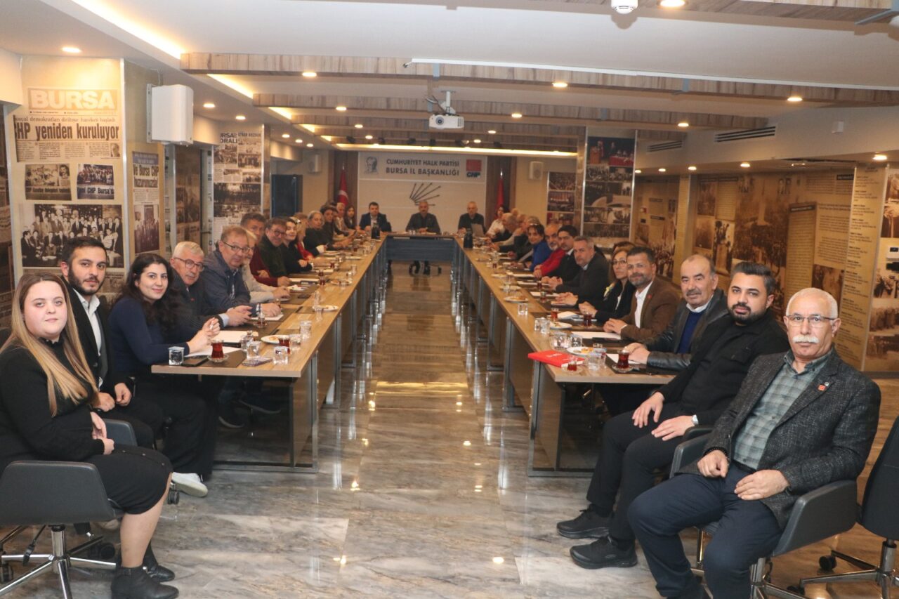 CHP Bursa delegelerinin kurultay kararı