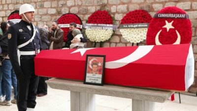 Şehit bekçiye son görev