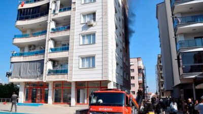 7 katlı binadaki yangın! Can pazarı yaşandı