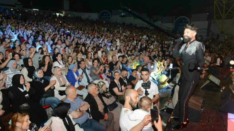 Mehmet Çevik: Bursa’yı kaybetmek istemiyorum Ünlü sanatçı Mehmet Çevik, her projesinde başına bir olumsuzluk geldiği