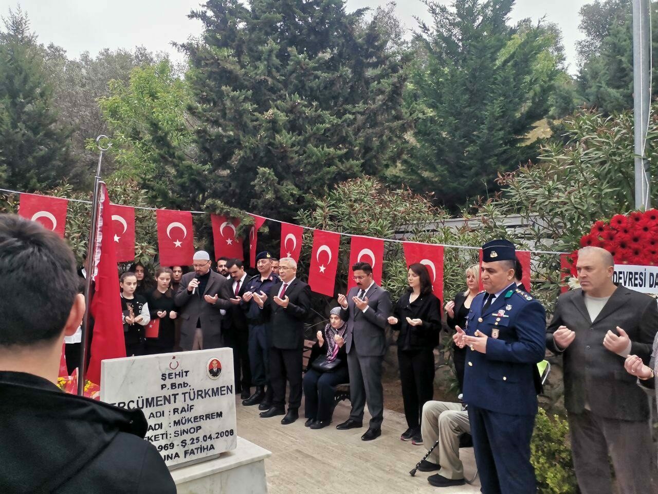 Bursa’da Şehit Binbaşı Ercüment Türkmen dualarla anıldı