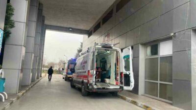 Tavuk döner faciası: 300 kişi hastanelik oldu