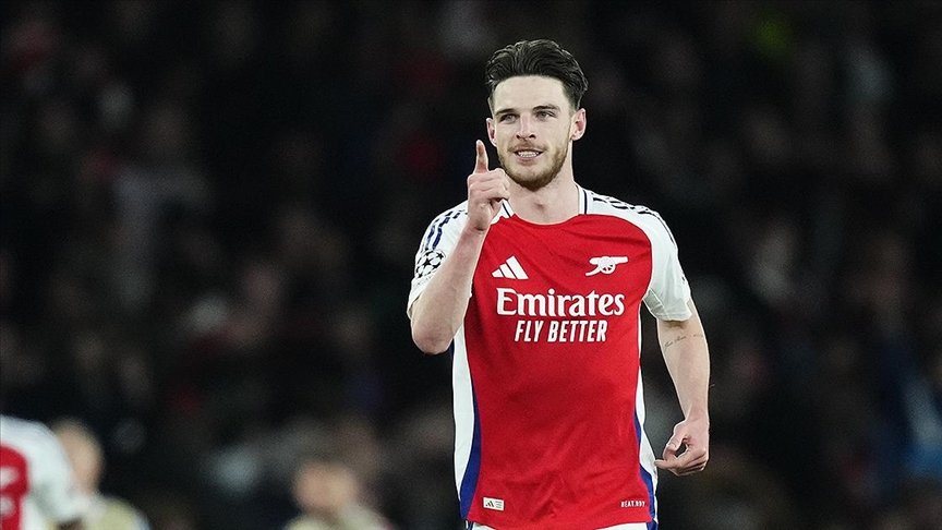 Declan Rice tarihe geçti