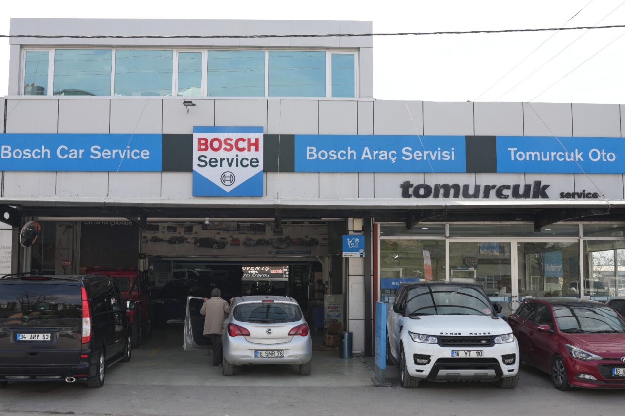 Bursa’da kurumsallığıyla ön plana çıkan otomotiv şirketi; Yasin Tomurcuk Otomotiv