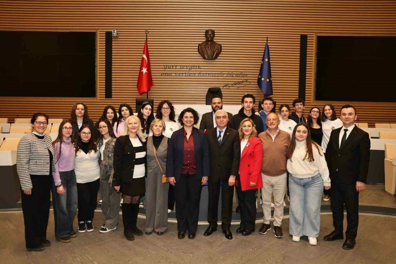 Türk ve İtalyan gençler iklim için Bursa’da buluştu