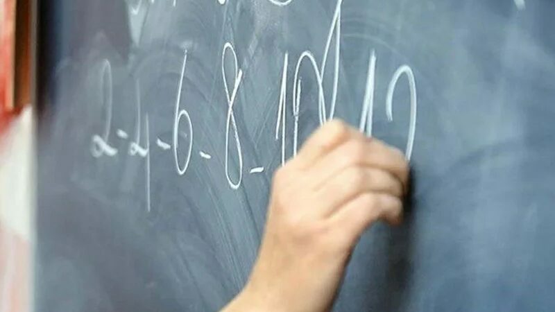 Milli Eğitim Bakanlığınca (MEB), 15 bin sözleşmeli öğretmen alımına ilişkin