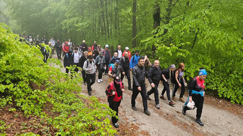 İnegöl’de 19 Mayıs kutlamaları doğa yürüyüşüyle başladı İnegöl’de 19 Mayıs kutlamaları doğa yürüyüşüyle başladı