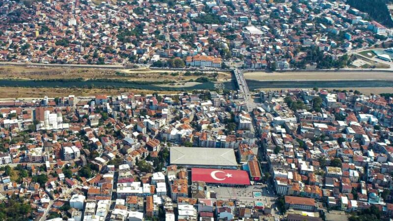 Olay Gazetesi Yazarı Ahmet Emin Yılmaz, 2024 yılında kurulan Mustafakemalpaşa