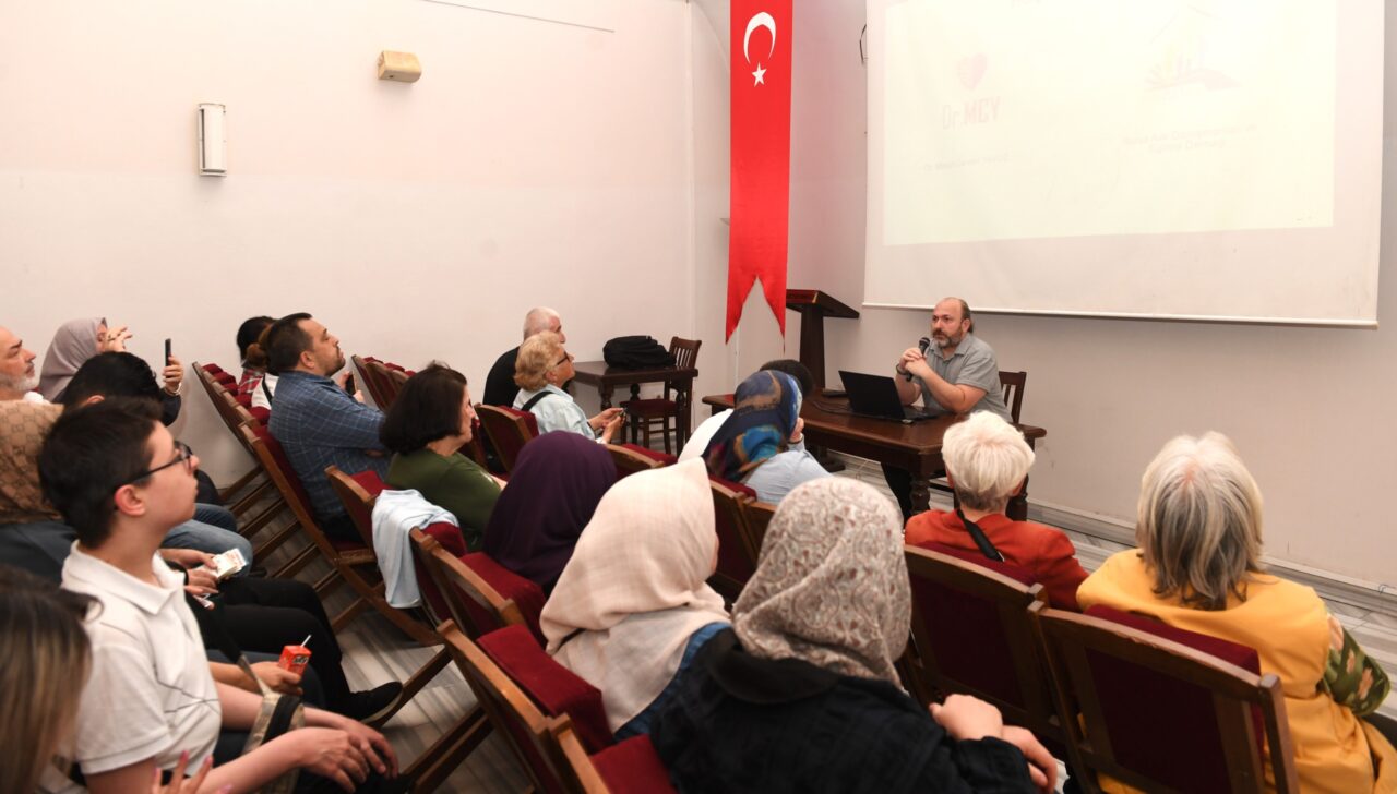 Bursa Osmangazi’de ön yargılar eğitimle kırılıyor Bursa Osmangazi’de ön yargılar eğitimle kırılıyor