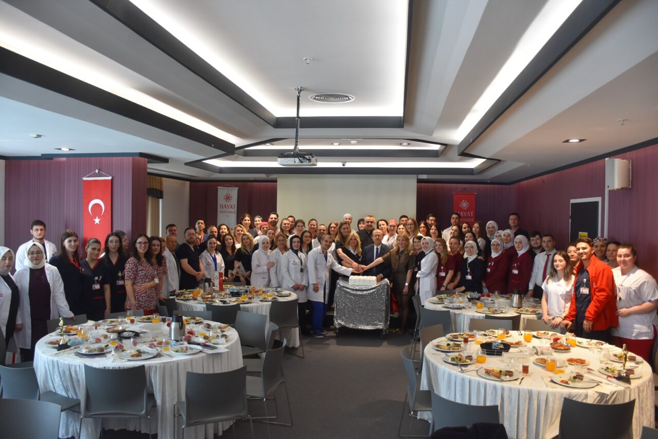 Hayat Hastanesi’nde Dünya Hemşireler Günü’ne özel kutlama