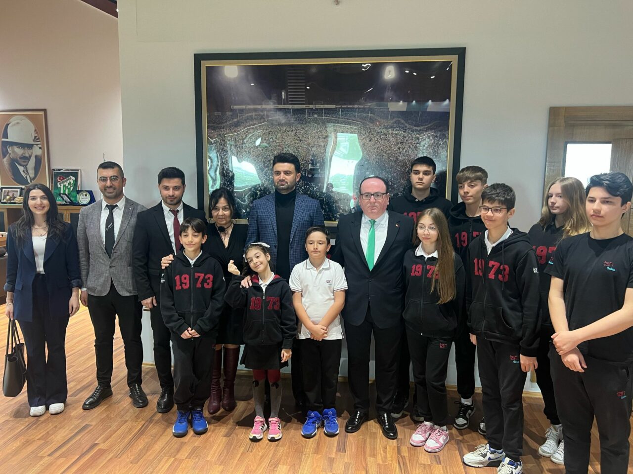 Özel Tan Okulları’dan Bursaspor’a ziyaret Özel Tan Okulları’dan Bursaspor’a ziyaret