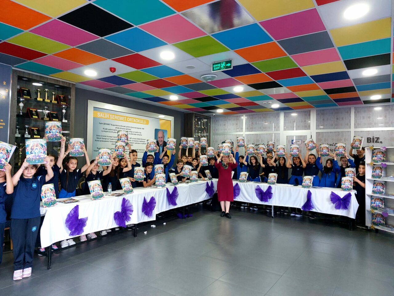 Bursa Elmasbahçeler Salih Şeremet Ortaokulu öğrencileri kitap yazdı; ‘Elmas Bahçe’nin Büyüsü’