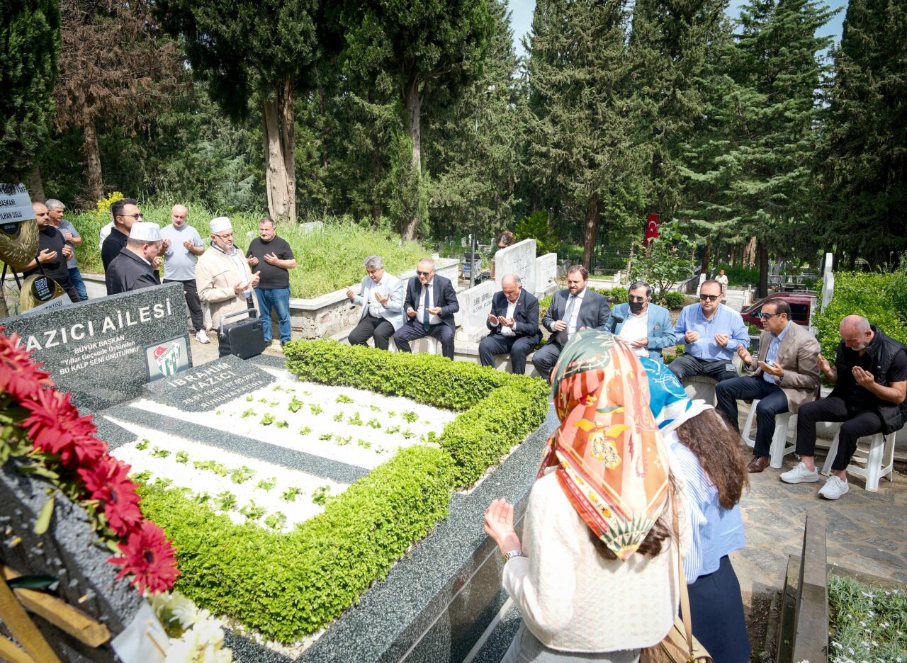 Bursaspor’un efsane Başkanı İbrahim Yazıcı unutulmadı