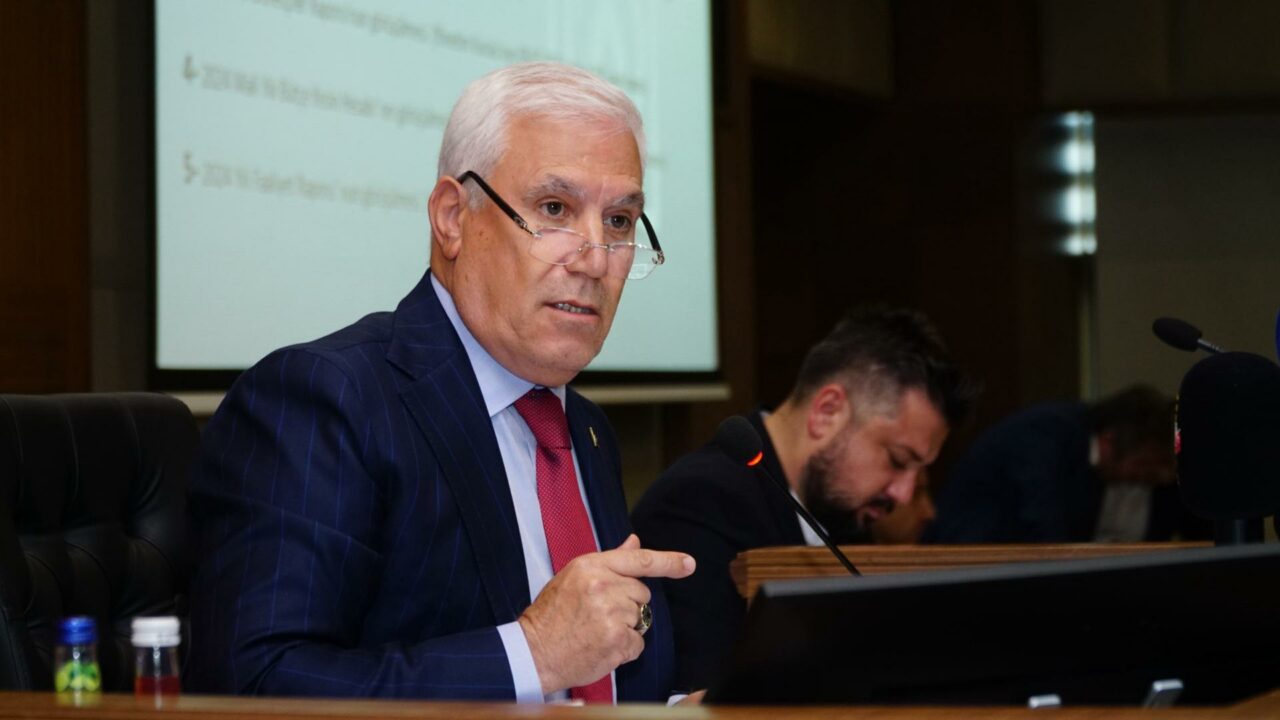 Türkiye’de en çok hangi başkan konuşuluyor? Bursa’nın Başkanı Mustafa Bozbey kaçıncı sırada?