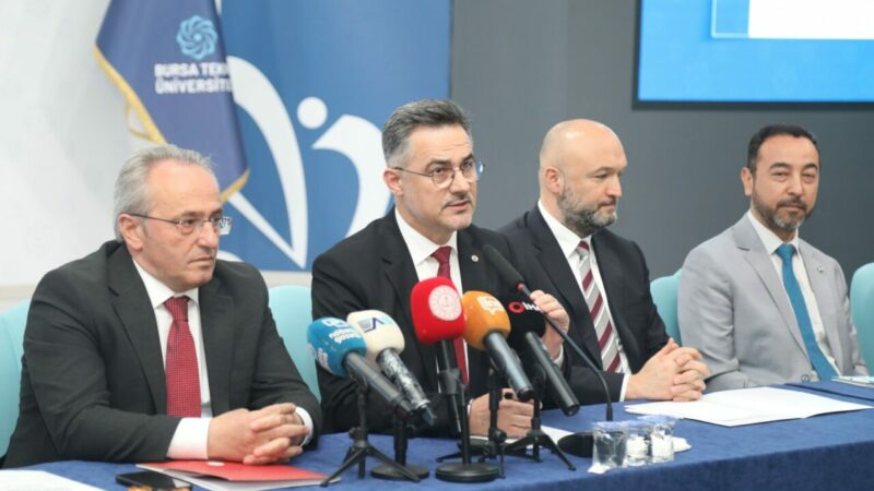 Türkiye’de ilk! Bursa’da iki büyük proje BTÜ ve Bursa İl Milli Eğitim Müdürlüğü, liseli gençlerin akademisyenlerle