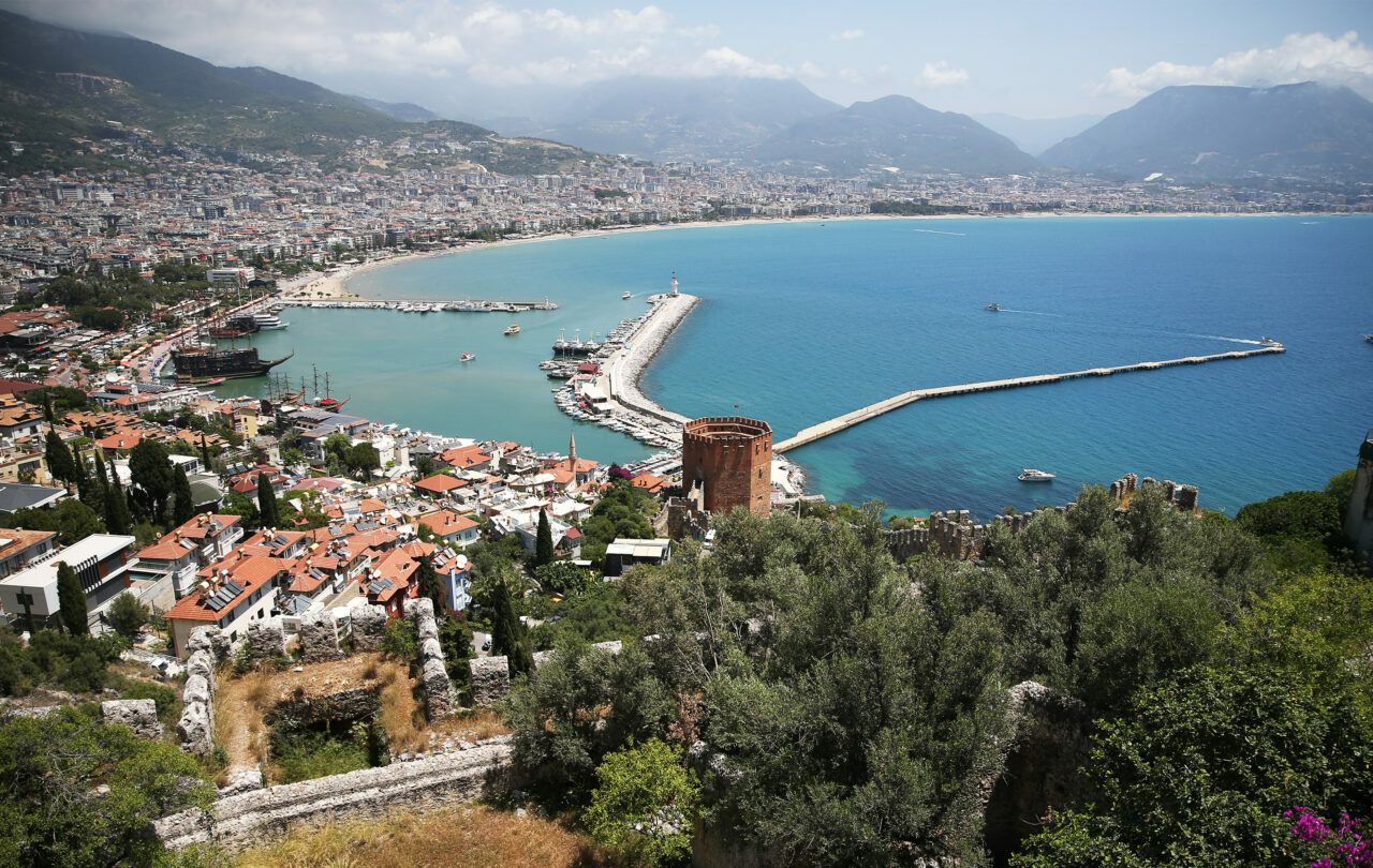 Alanya turizmde 4 milyar Euro gelir hedefliyor