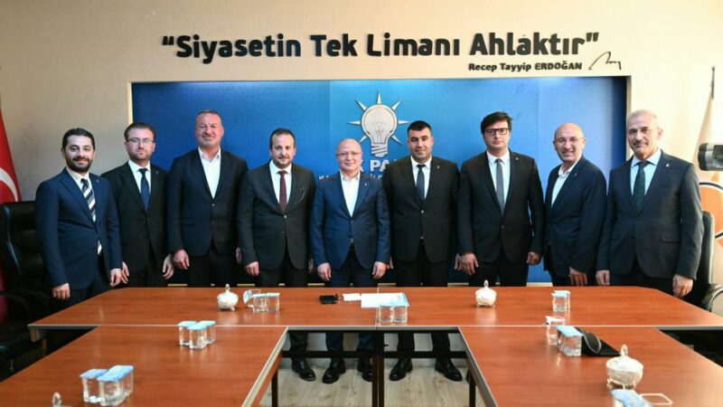 Bursa'nın Karacabey ilçesinde Belediye Başkanı Fatih Karabatı'nın ardından İYİ Partili
