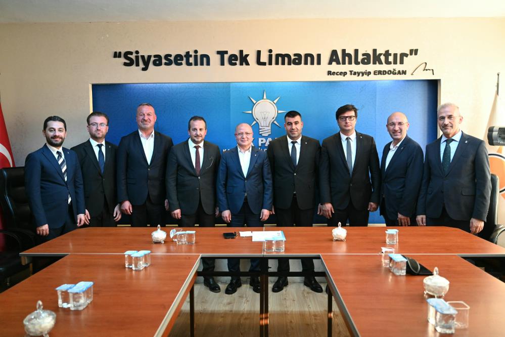 AK Parti’den Karacabey’de gövde gösterisi AK Parti’den Karacabey’de gövde gösterisi