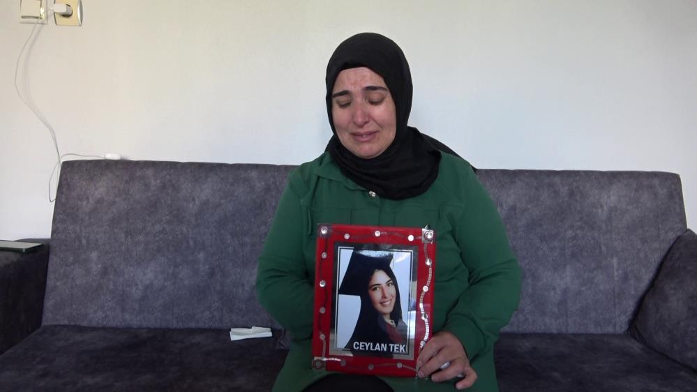 Bursa’da 11 yıl önce kaybolan kızını arayan anne