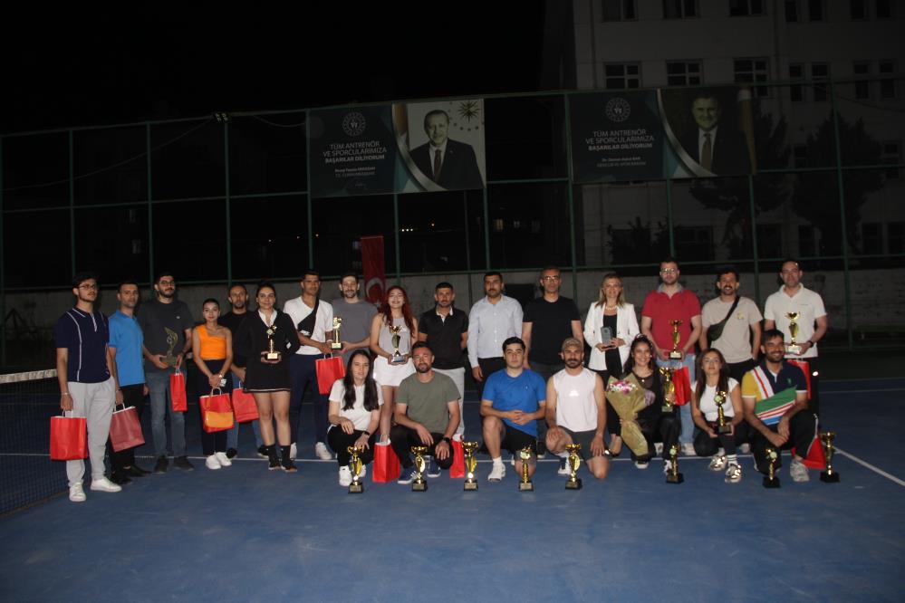 Bursalı İl Müdürü Fedai Din, Cizre’de bir ilki gerçekleştirdi Bursalı İl Müdürü Fedai Din, Cizre’de bir ilki gerçekleştirdi