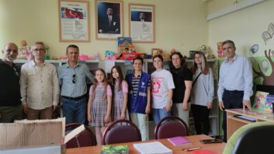 Bursa’dan Biga’ya uzanan örnek dayanışma; Oyuncaklar paylaşıldı, gönüller birleşti