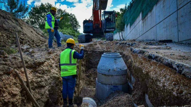 Bursa’da bir mahallenin daha altyapısı yenileniyor Bursa Büyükşehir Belediyesi, daha yaşanabilir ve sürdürülebilir bir kent hedefiyle,