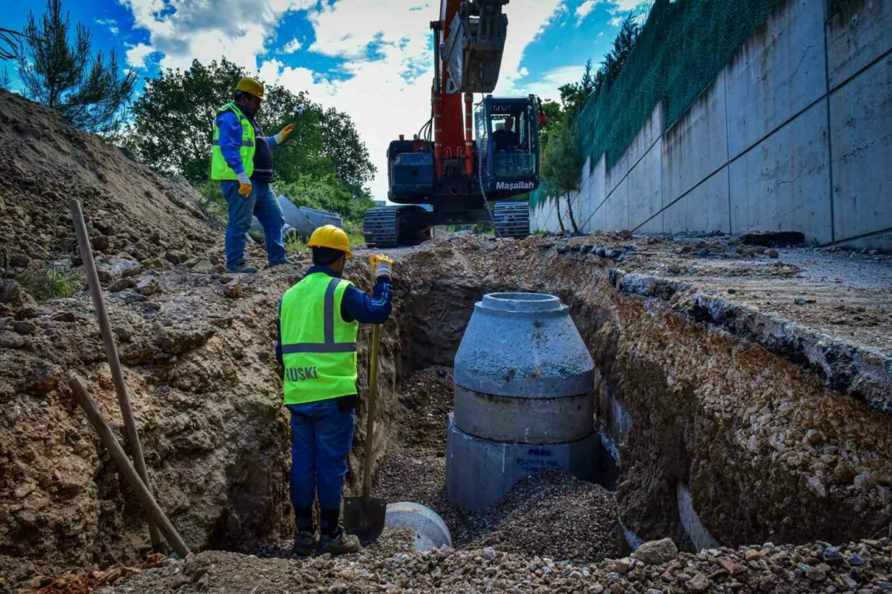 Bursa’da bir mahallenin daha altyapısı yenileniyor Bursa’da bir mahallenin daha altyapısı yenileniyor