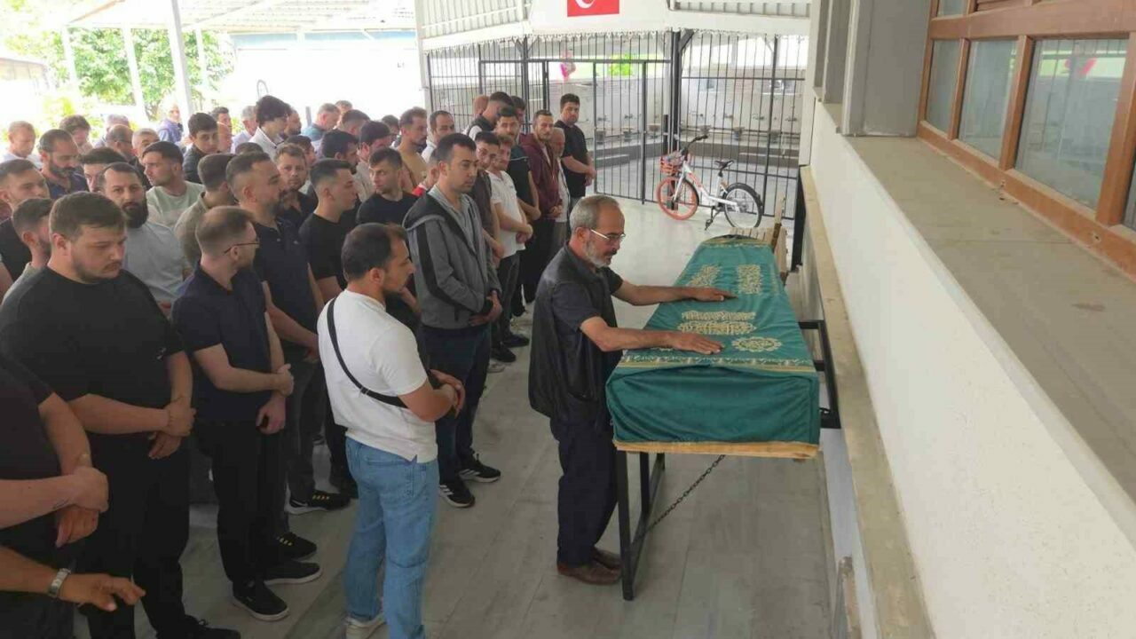 Bursa’da feci ölüm: Bağ evinde balta ile öldürüldü