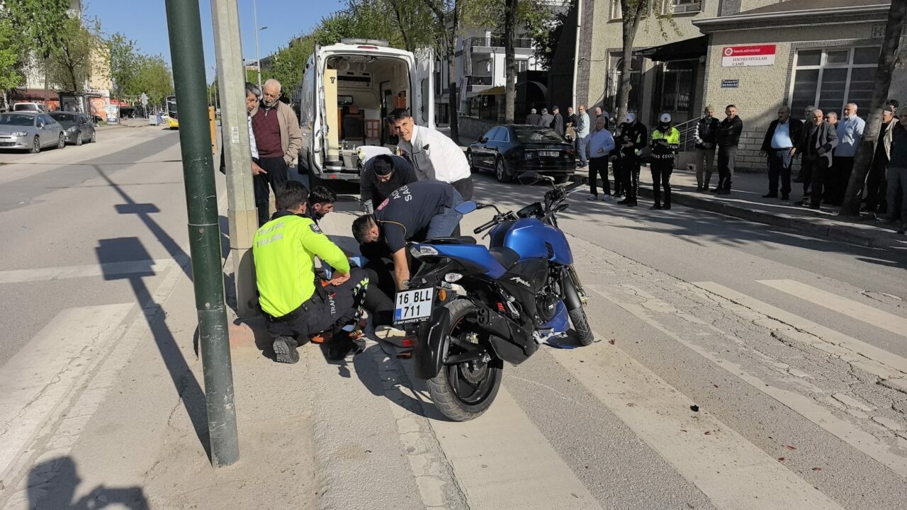 Bursa’da kaza: Yayaya yol vermek isterken… Bursa’da kaza: Yayaya yol vermek isterken…