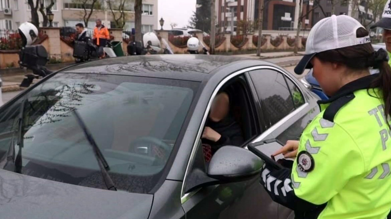 Bursa’da kural tanımayanlara ceza yağdı